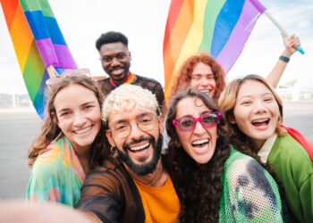 Empoderando a los profesionales de reuniones LGBT+