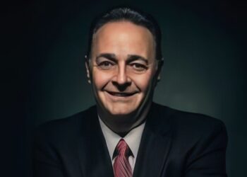 Armando Casares lidera Unidad de Turismo en Mérida