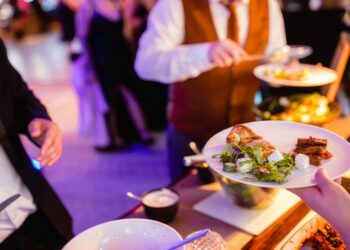 Conoce las claves para crear una fiesta de fin de año exitosa