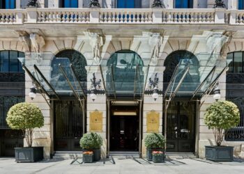 Four Seasons Madrid: lujo y distinción