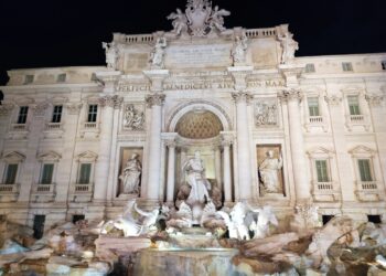 Fontana di Trevi ¡En remodelación!