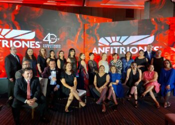 Anfitriones celebra su 40 aniversario
