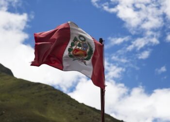 Perú diversifica